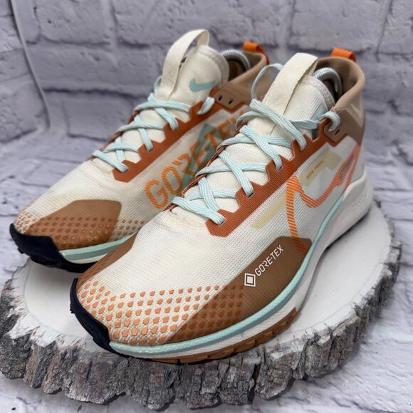 Nike Women's React Pegasus Trail 4 GTX 'Have a Nice Day' Gore-Tex Shoes Size 8 - Picture 2 of 14